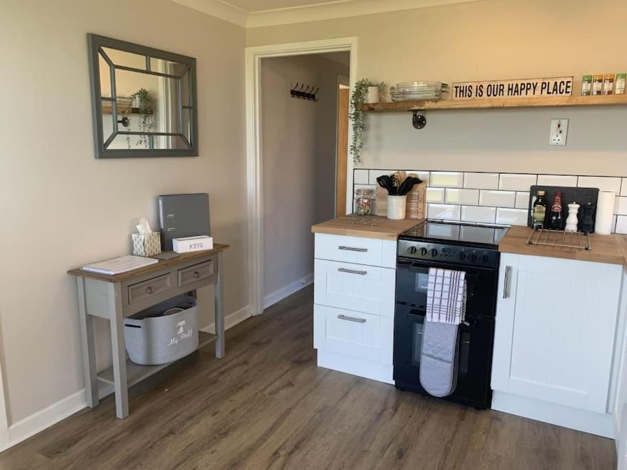 Barley Break - Beach Cottage Lessingham Esterno foto
